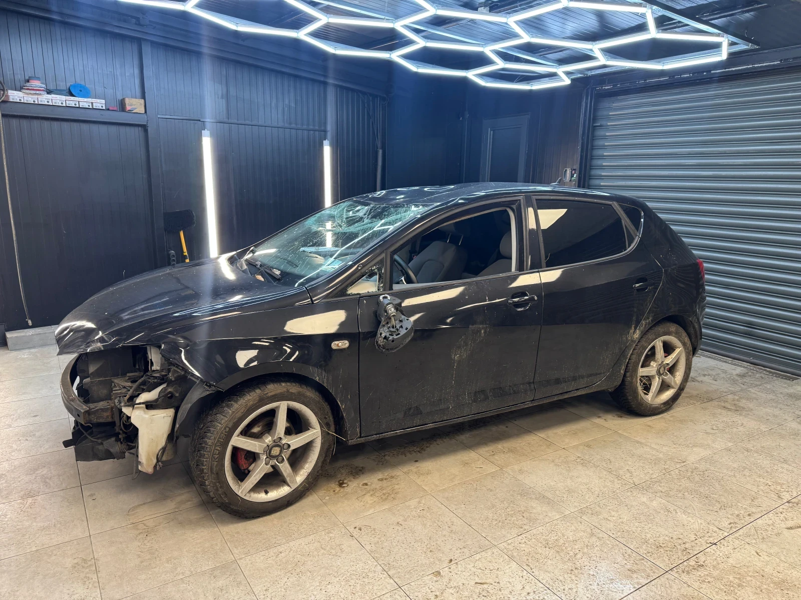 Seat Ibiza 1.9-90к.с 5ск , снимка 1