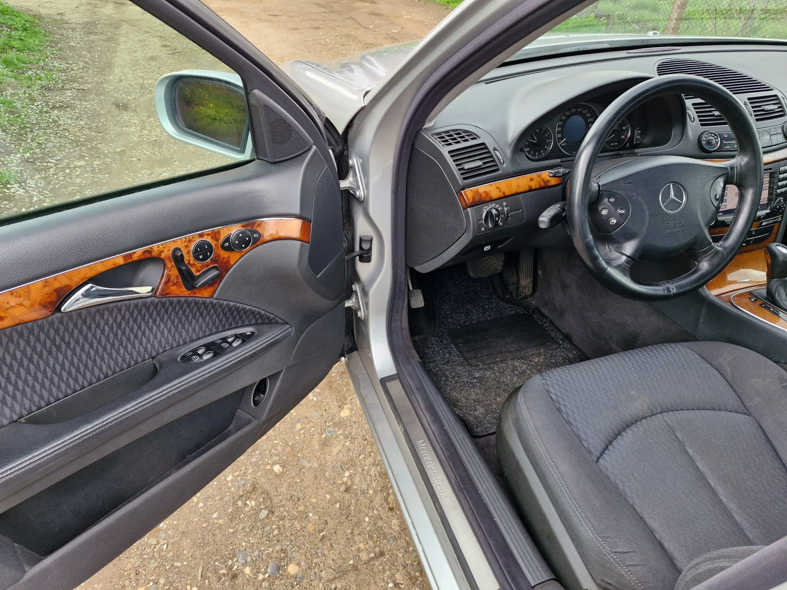 Mercedes-Benz E 270 CDI - изображение 9