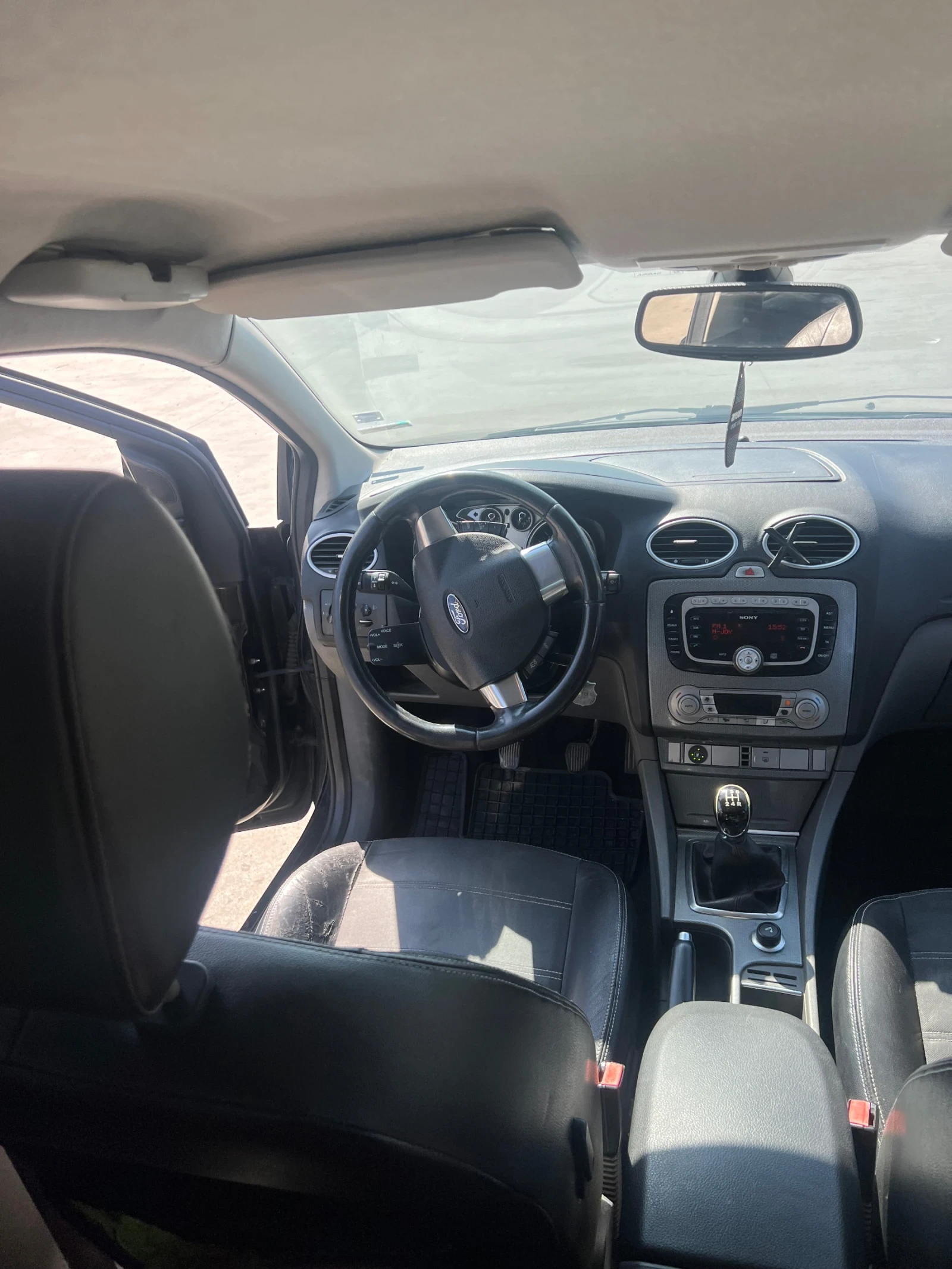 Ford Focus Mk2 2.0 145 titanium | Mobile.bg — изображение 12