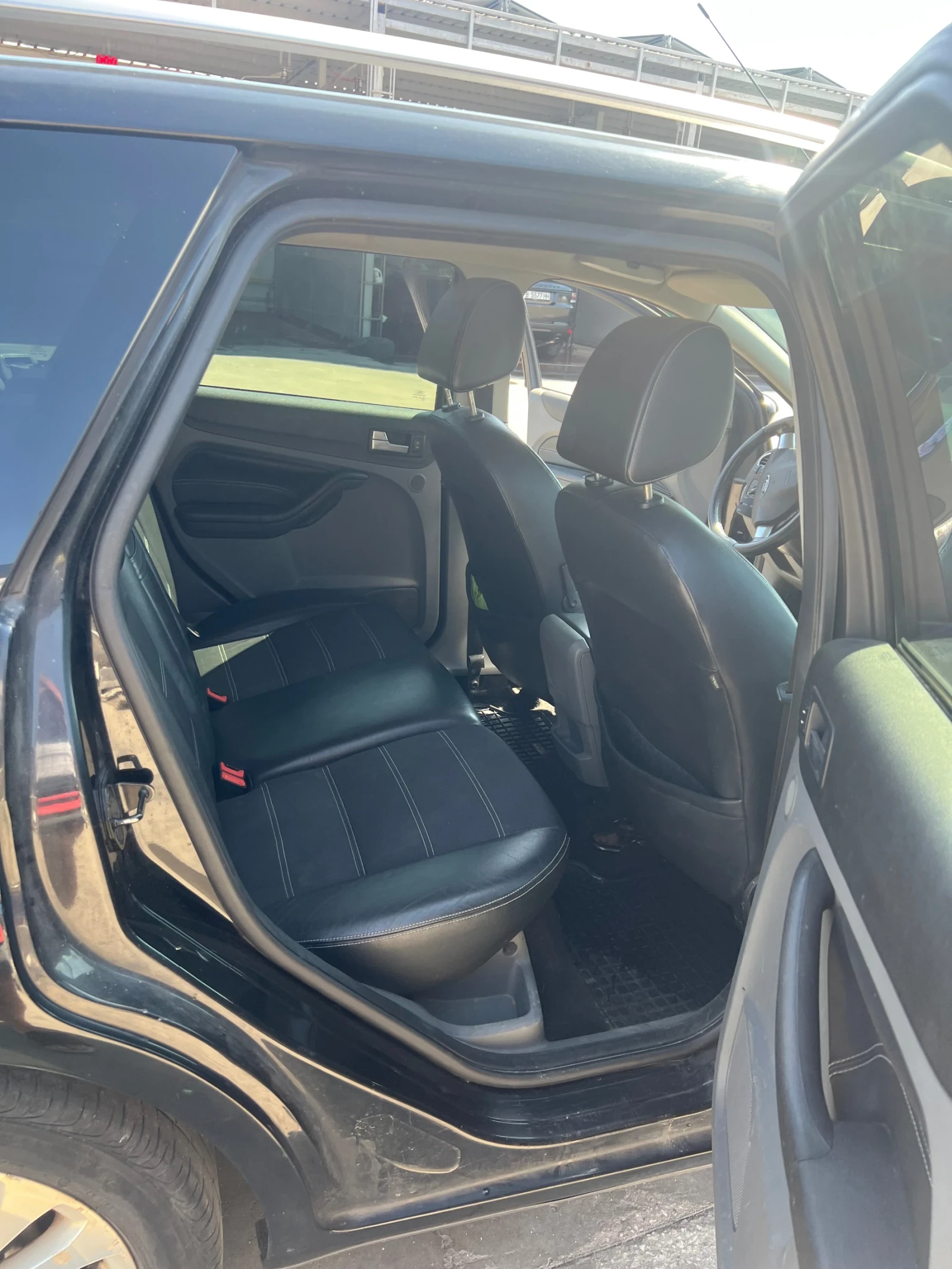 Ford Focus Mk2 2.0 145 titanium - изображение 10