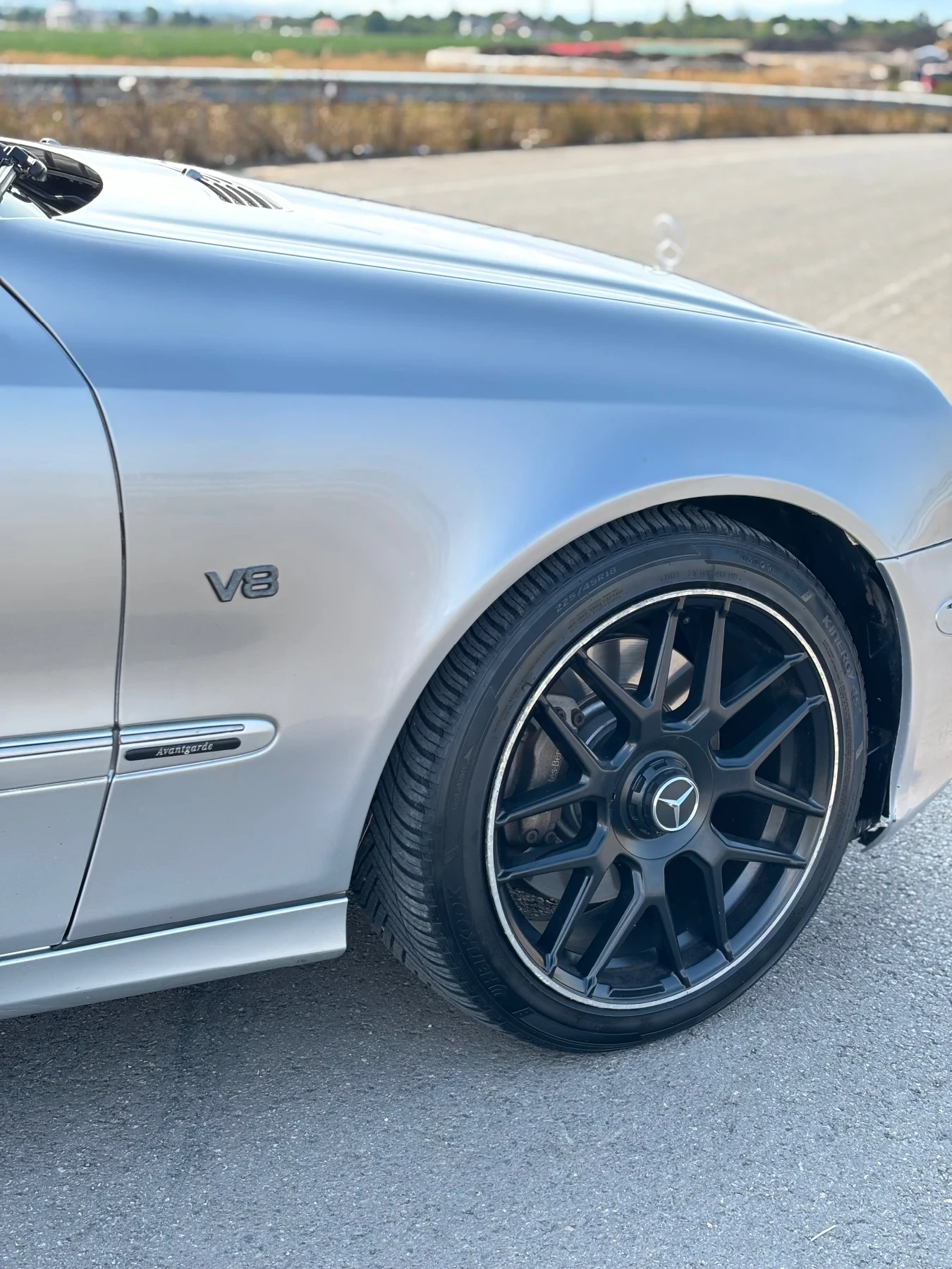 Mercedes-Benz E 500  - изображение 3