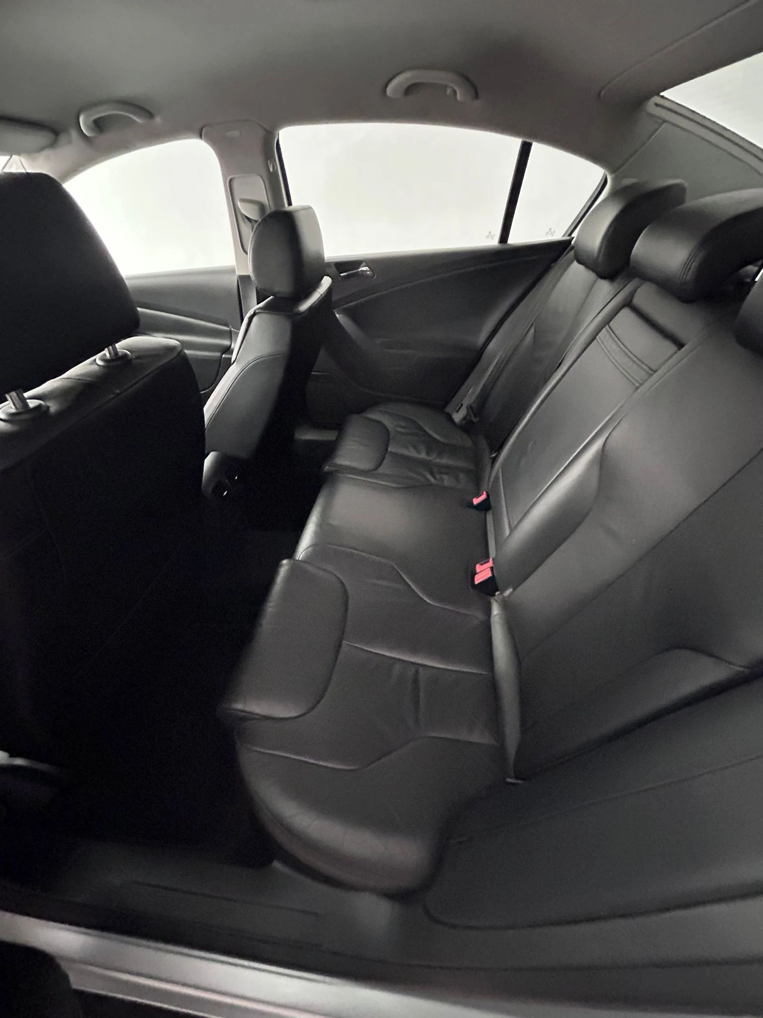 VW Passat  - изображение 7