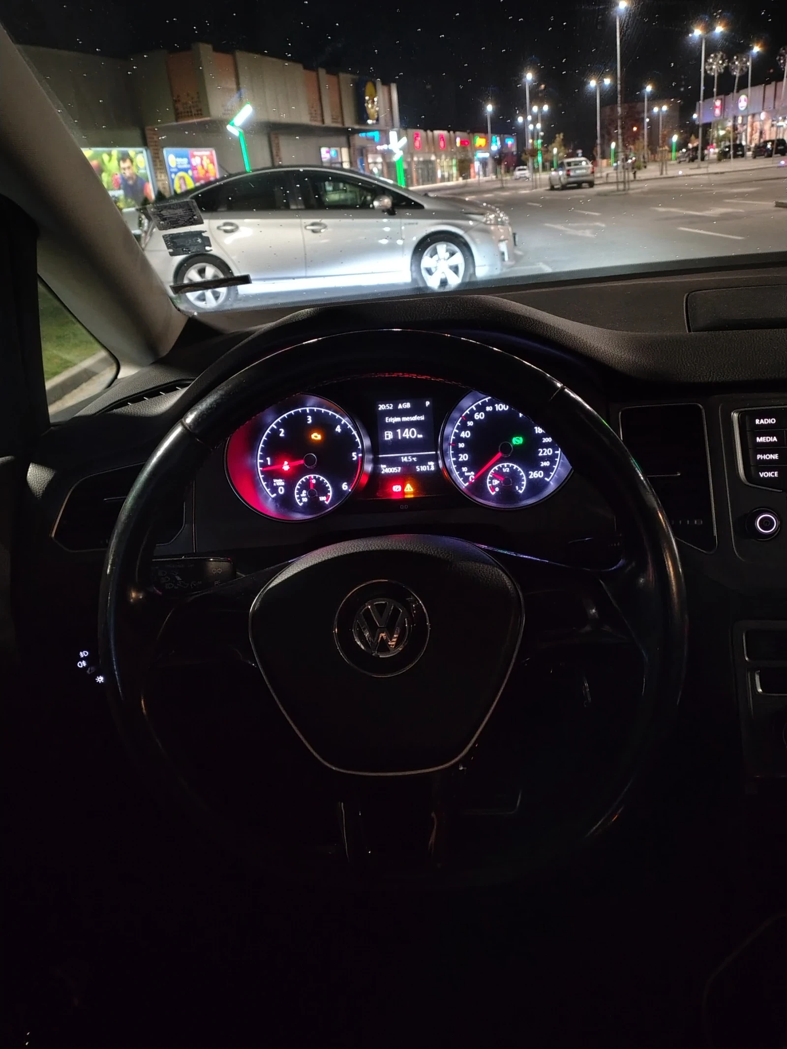 VW Sportsvan  - изображение 6