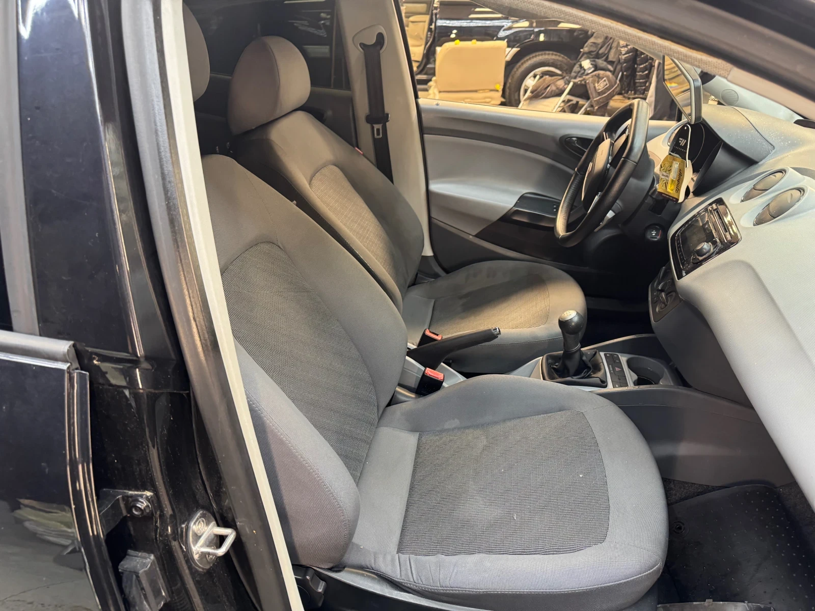 Seat Ibiza 1.9-90к.с 5ск  - изображение 5