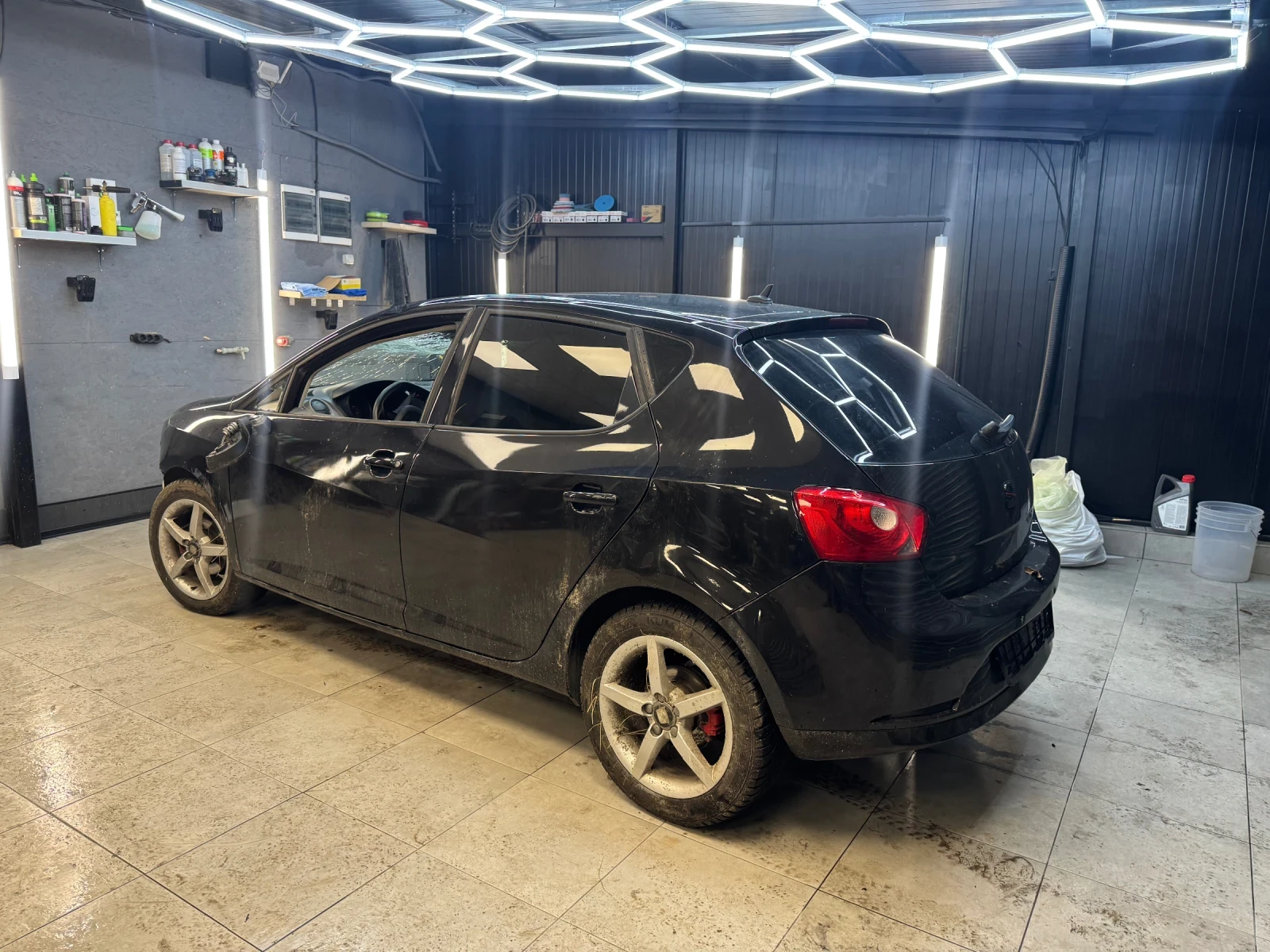 Seat Ibiza 1.9-90к.с 5ск  - изображение 2