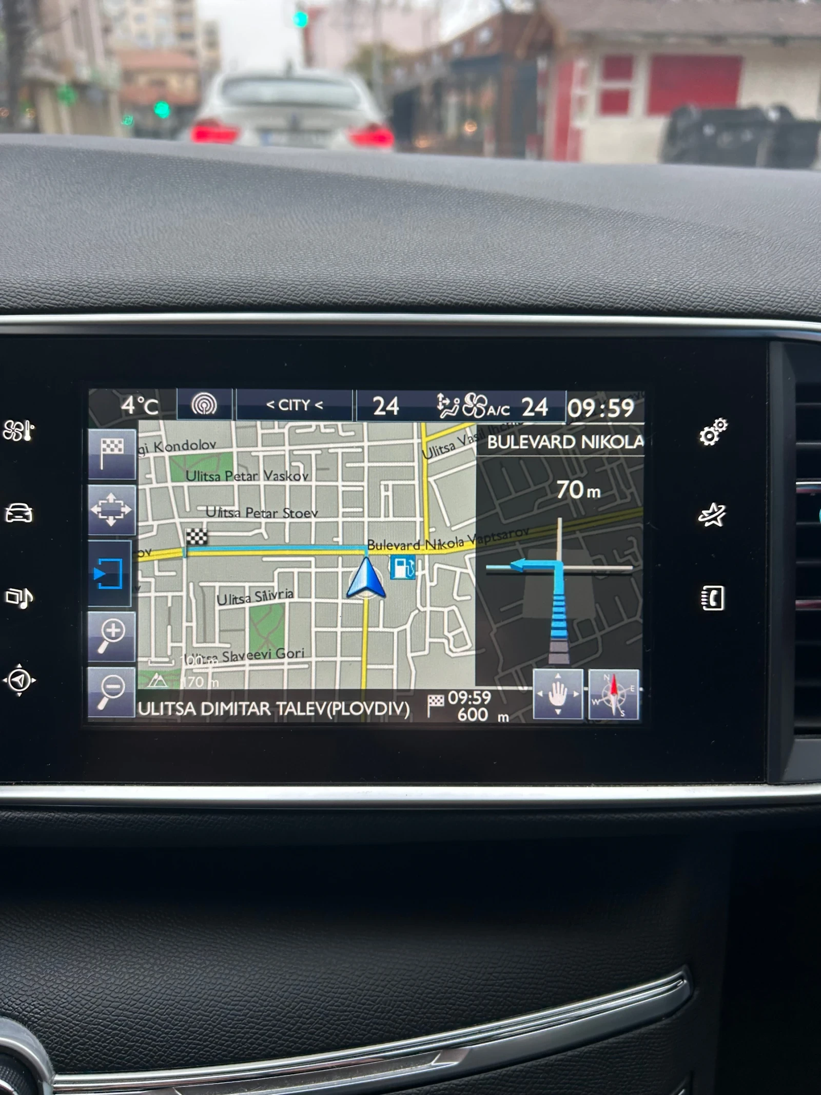 Peugeot 308 110000 км реални! - изображение 8