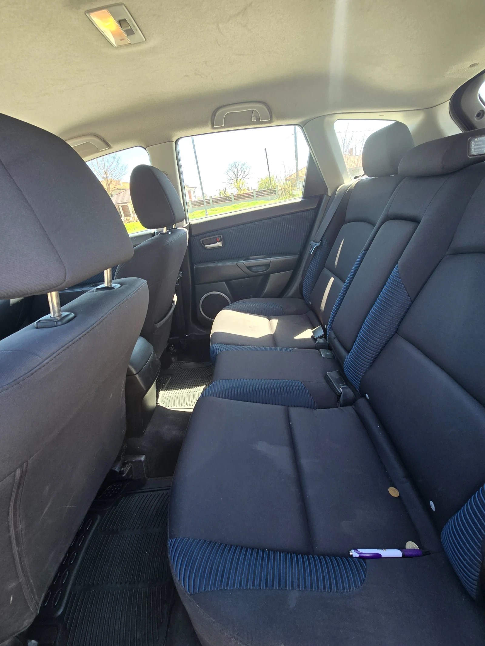 Mazda 3 1.6HDI, снимка 9 - Автомобили и джипове - 54331237