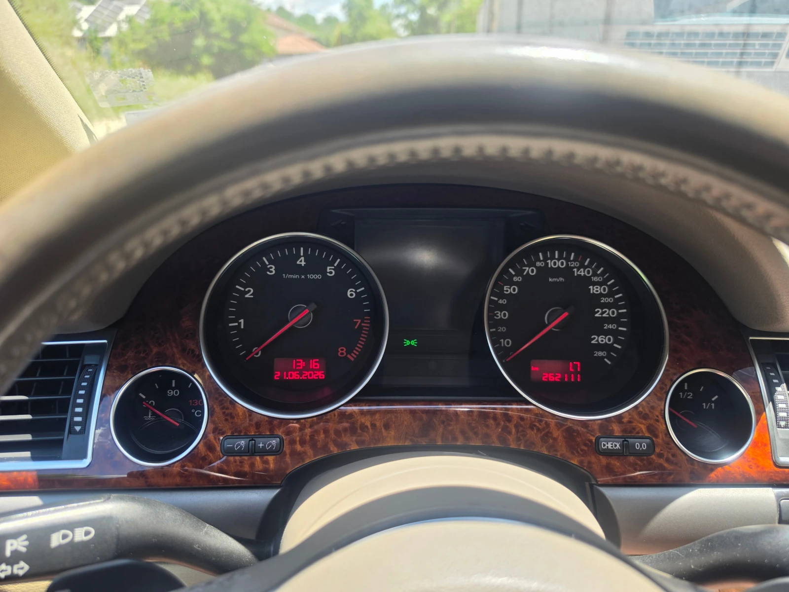 Audi A8 4.2-335ps-quattro, снимка 11 - Автомобили и джипове - 55075864