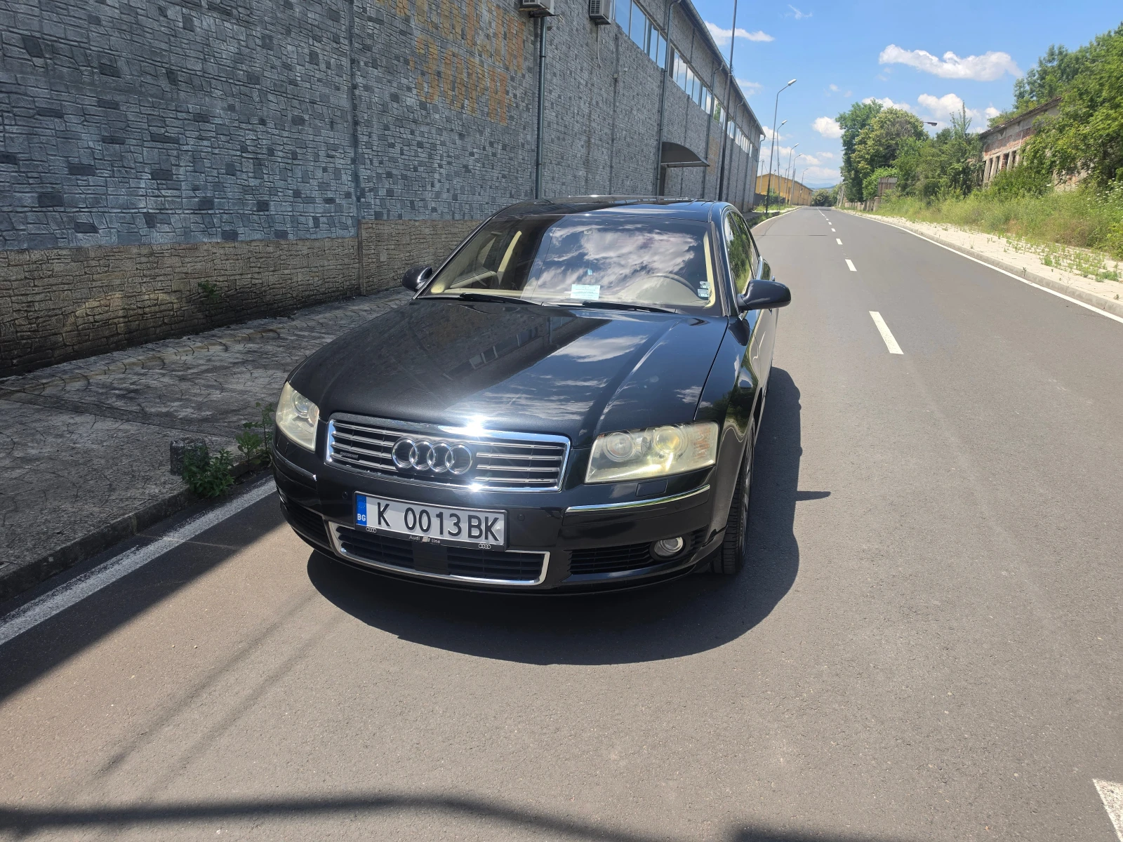Audi A8 4.2-335ps-quattro
