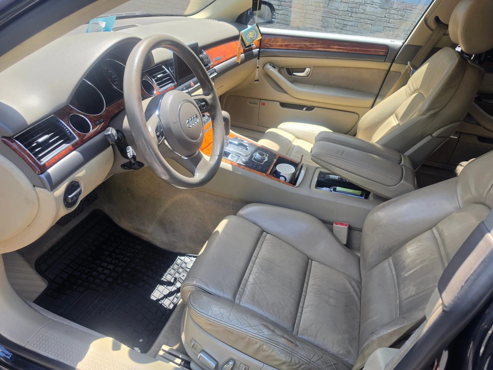 Audi A8 4.2-335ps-quattro, снимка 8 - Автомобили и джипове - 55075864