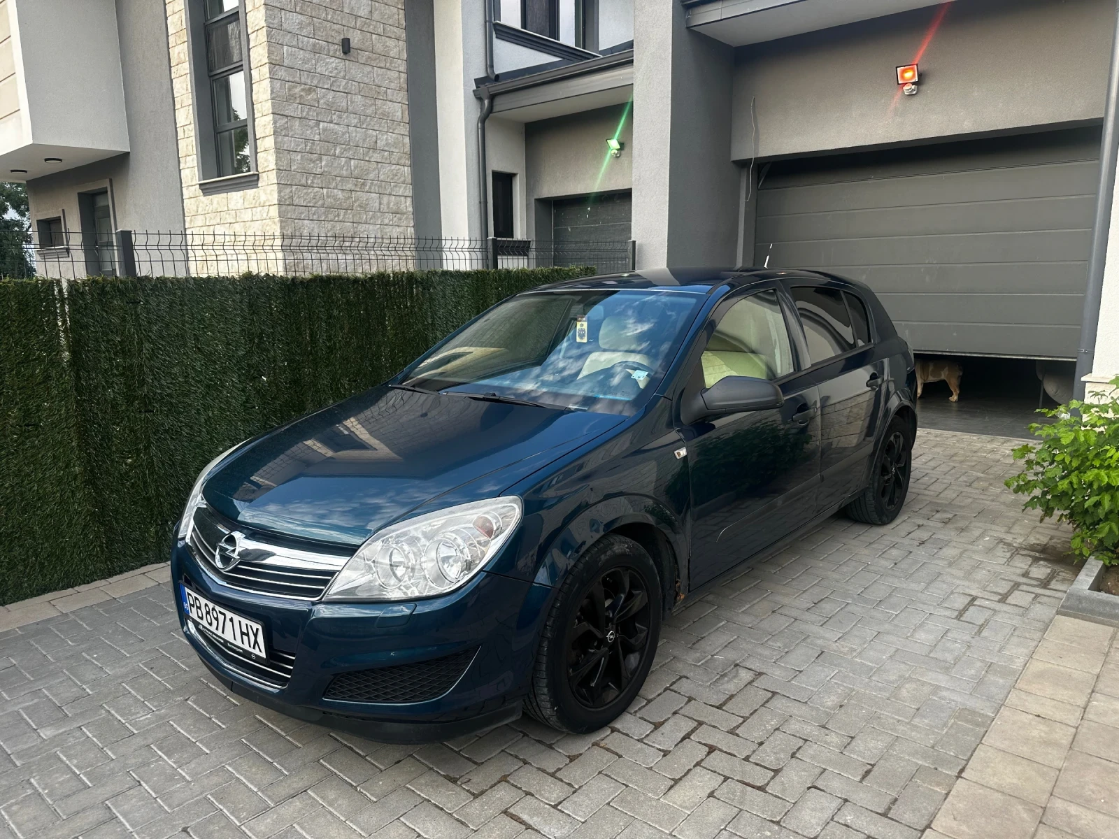 Opel Astra 1.6 Газ / Бензин, снимка 3 - Автомобили и джипове - 55385026