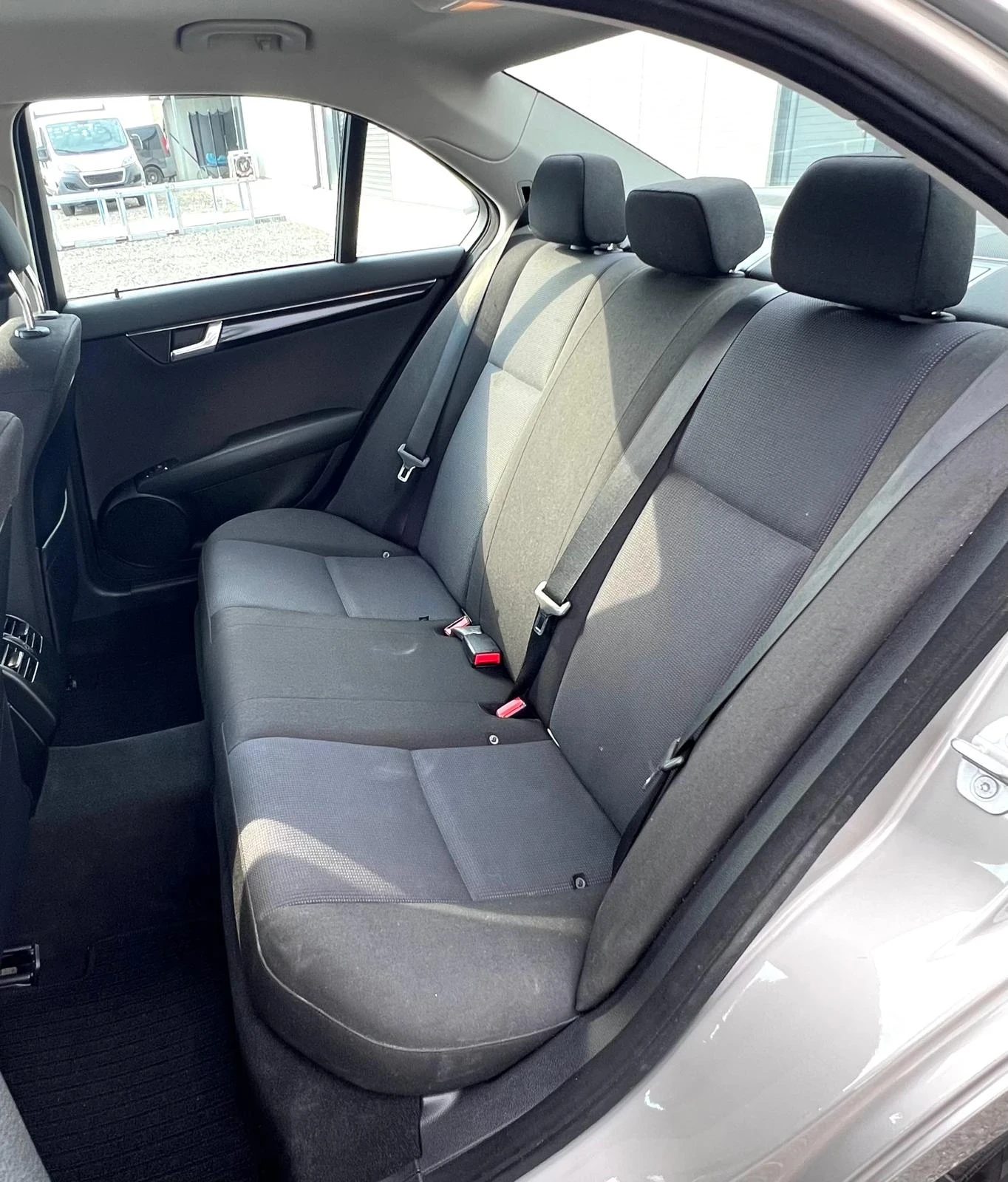 Mercedes-Benz C 180 1.8i/156kс, снимка 9 - Автомобили и джипове - 55578680
