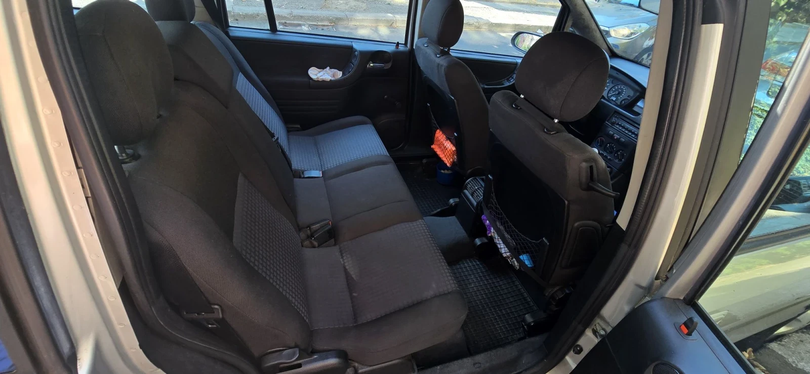 Opel Zafira, снимка 7 - Автомобили и джипове - 55588447