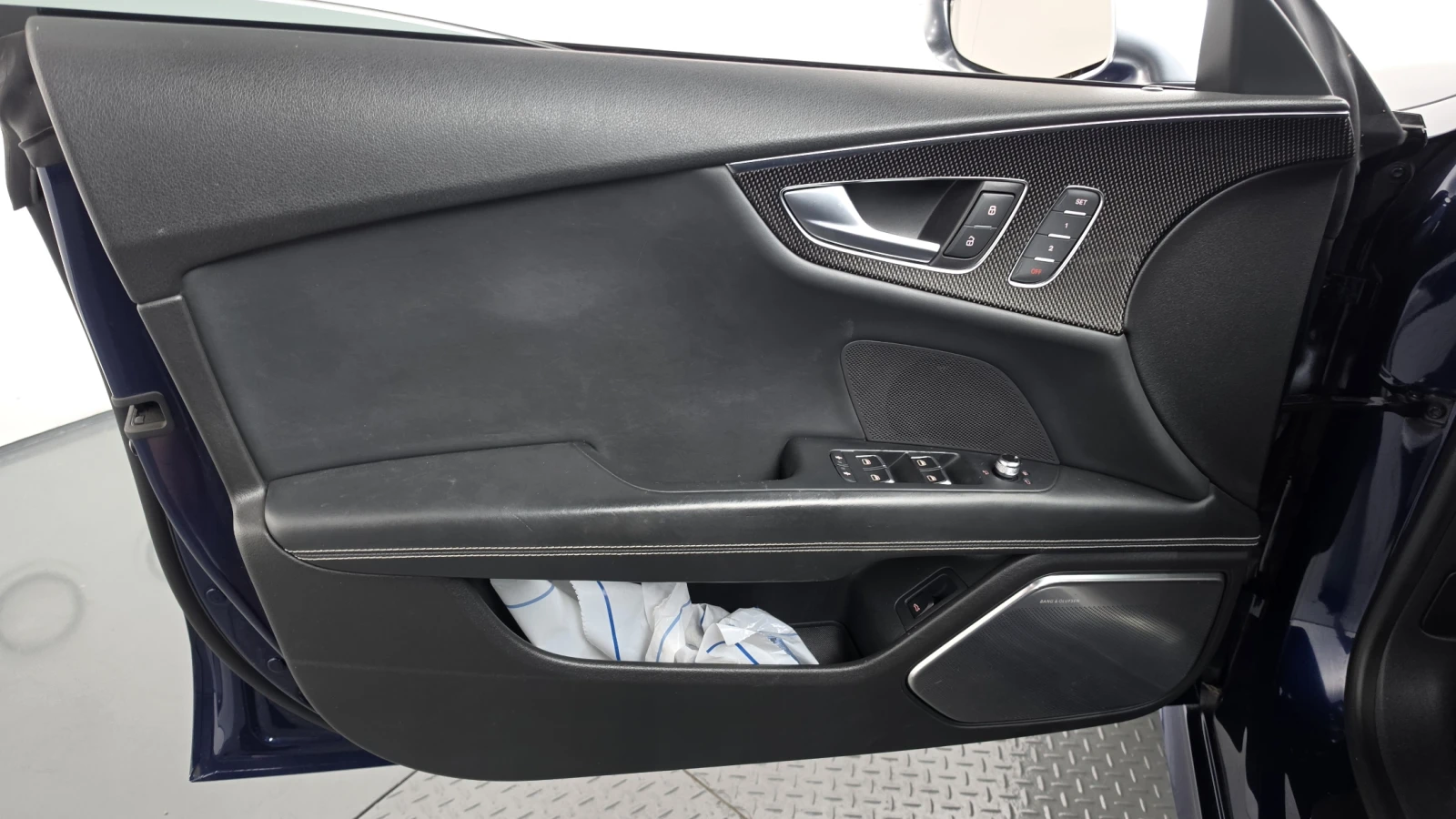 Audi S7 4.0* LED* B&O* HUD* ПОДГРЕВ* ШИБИДАХ* DIS* КРАЙНА , снимка 15 - Автомобили и джипове - 56059691
