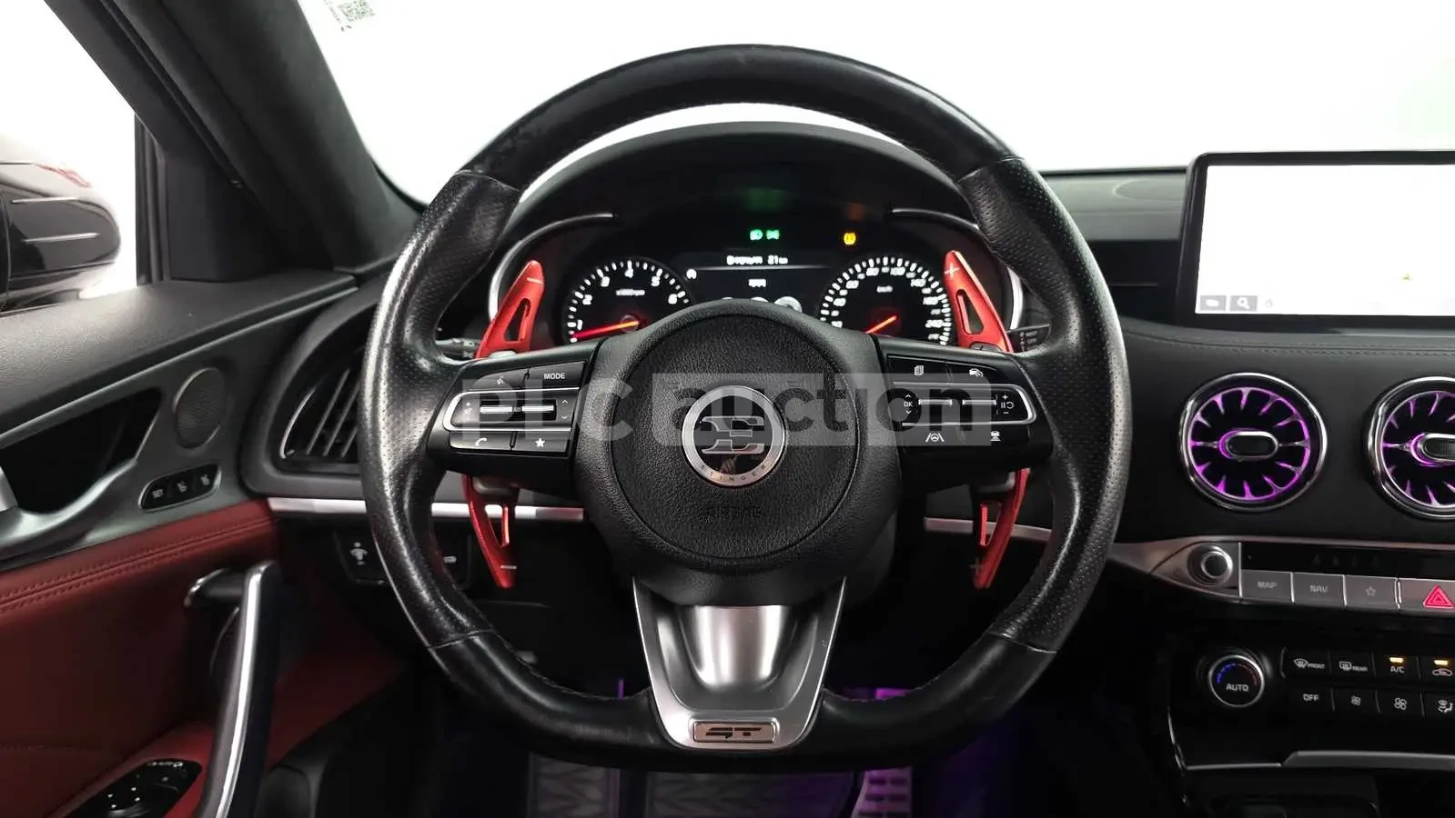 Kia Stinger 3.3 GT SPORT+ * КРАЙНА ЦЕНА* FULL MAX, снимка 10 - Автомобили и джипове - 56120219