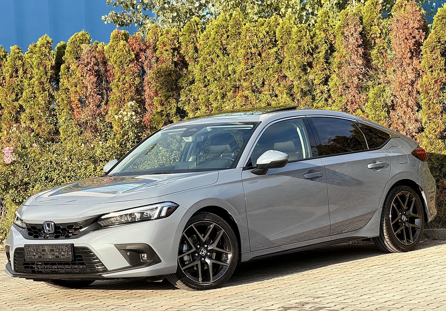 Honda Civic NEW-MODEL-2.0HYBRID-KEYLESS-ПОДГРЕВ-FULL-KATO НОВА