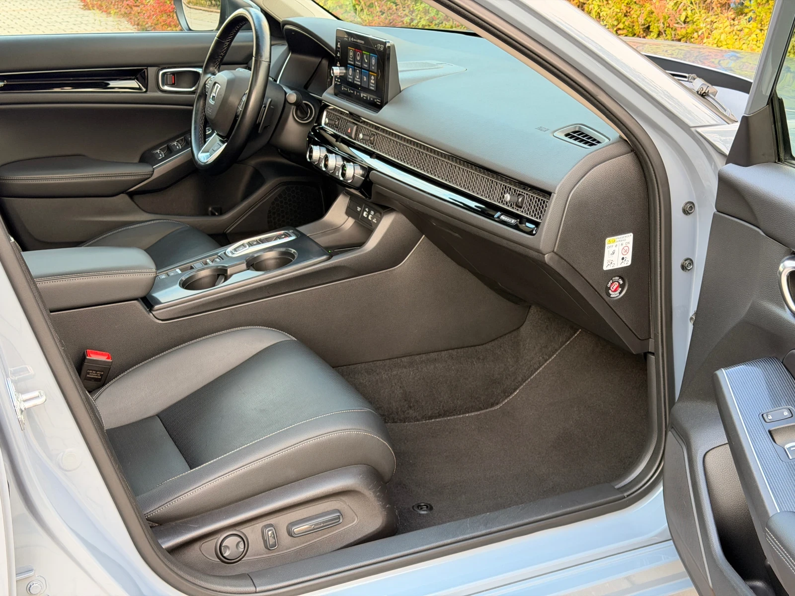 Honda Civic NEW-MODEL-2.0HYBRID-KEYLESS-�������-FULL-KATO ���� | Mobile.bg � ����������� 15