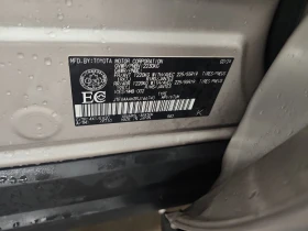 Toyota Venza * HYBRID LIMITED * AWD * CARFAX * , снимка 16
