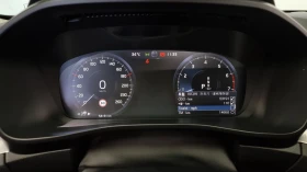 Volvo XC40 2021* B4* MOMENTUM* LED* DIS* PANO* КРАЙНА ЦЕНА, снимка 7