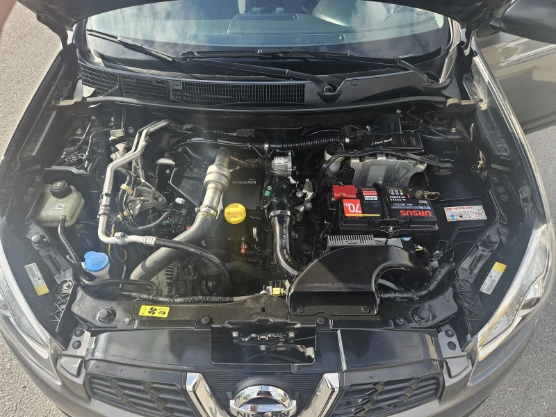 Nissan Qashqai Facelift 1, 5dci, снимка 15 - Автомобили и джипове - 47780087