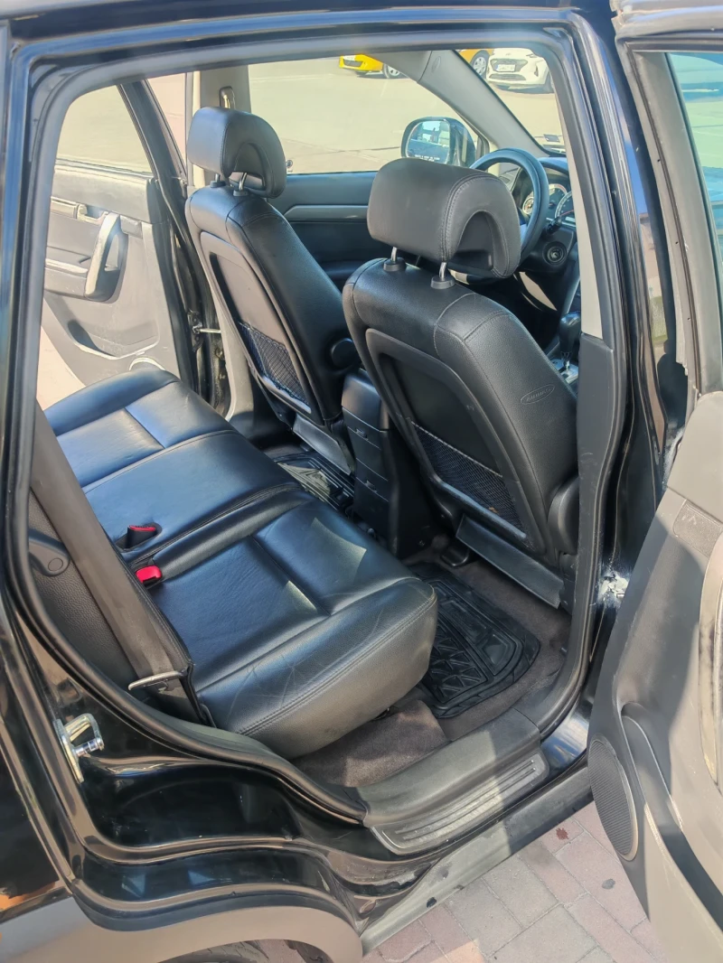 Chevrolet Captiva 2.0VDCI 4X4, снимка 10 - Автомобили и джипове - 52588262