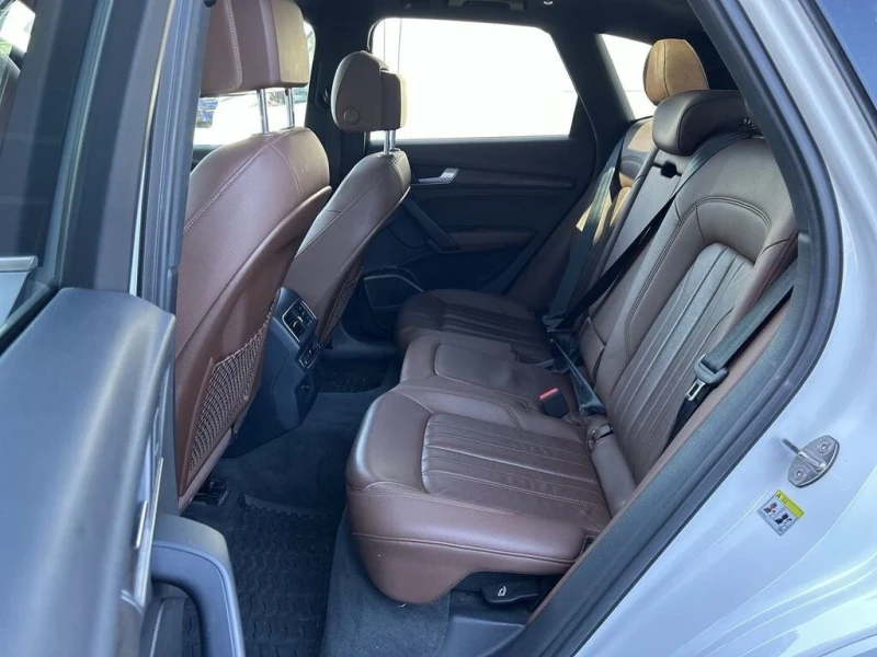 Audi Q5 TECHNIK* 360* B&O* ПОДГРЕВ* ПАНОРАМА* DIGITAL, снимка 4 - Автомобили и джипове - 52317785