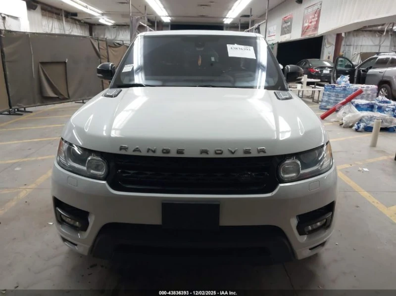 Land Rover Range Rover Sport 5.0L V8 SUPERCHARGED DYNAMIC, снимка 2 - Автомобили и джипове - 52789814