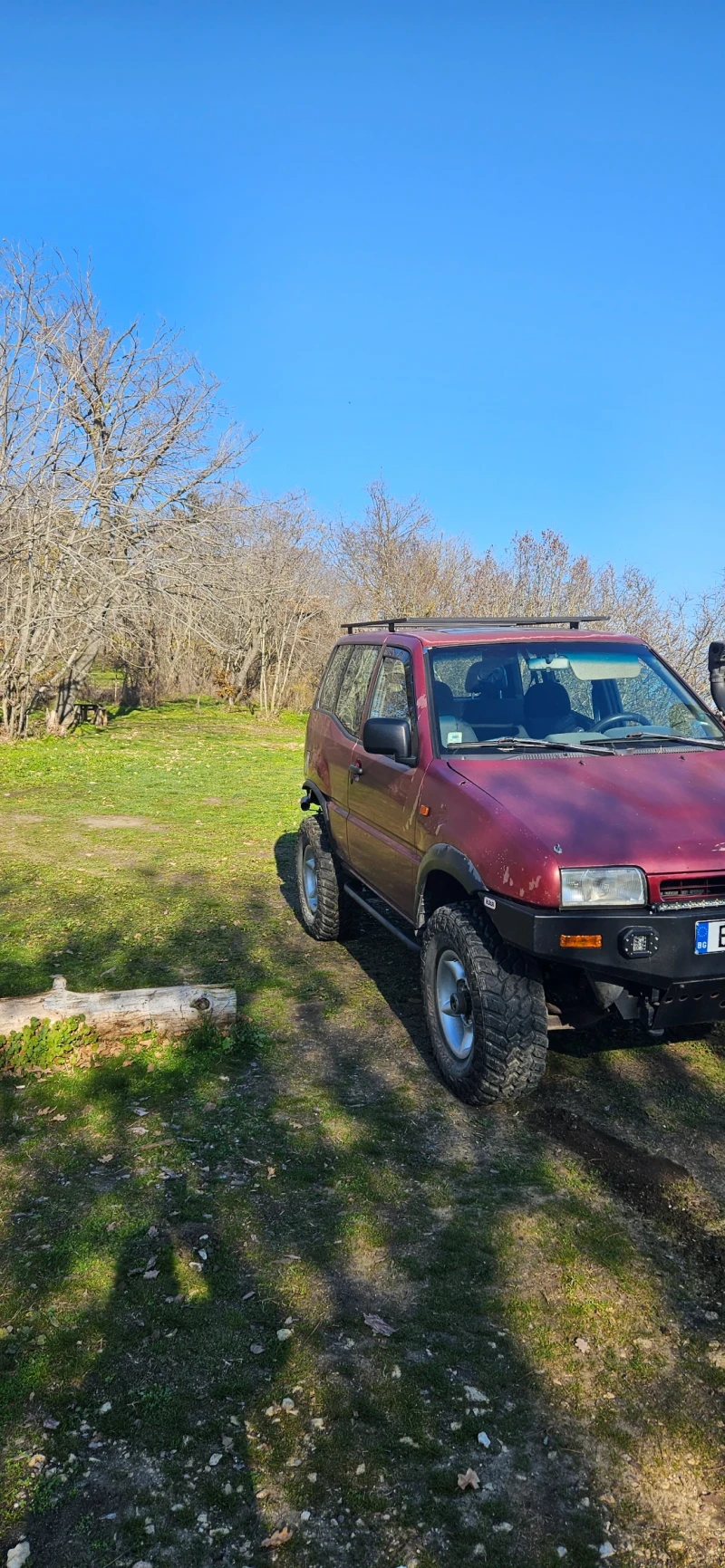 Nissan Terrano, снимка 4 - Автомобили и джипове - 52854395