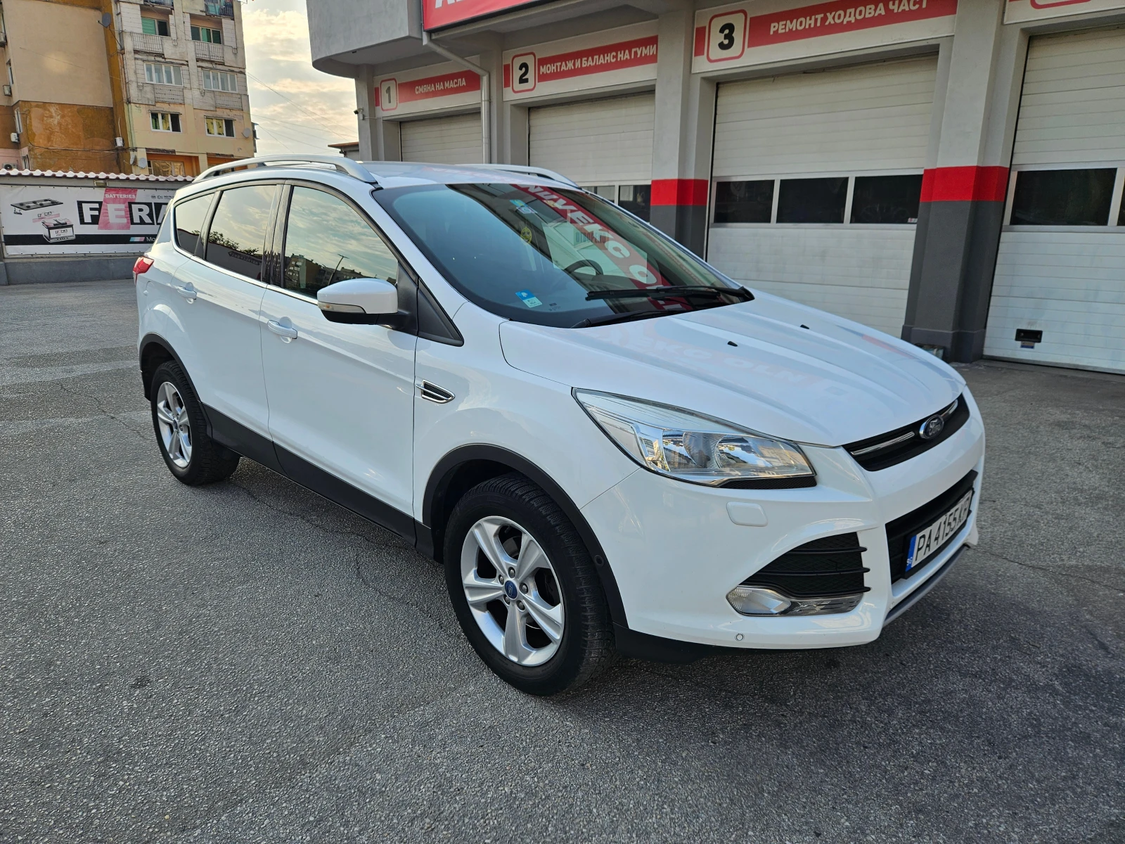 Ford Kuga 1.5i (150hp) MT - изображение 7