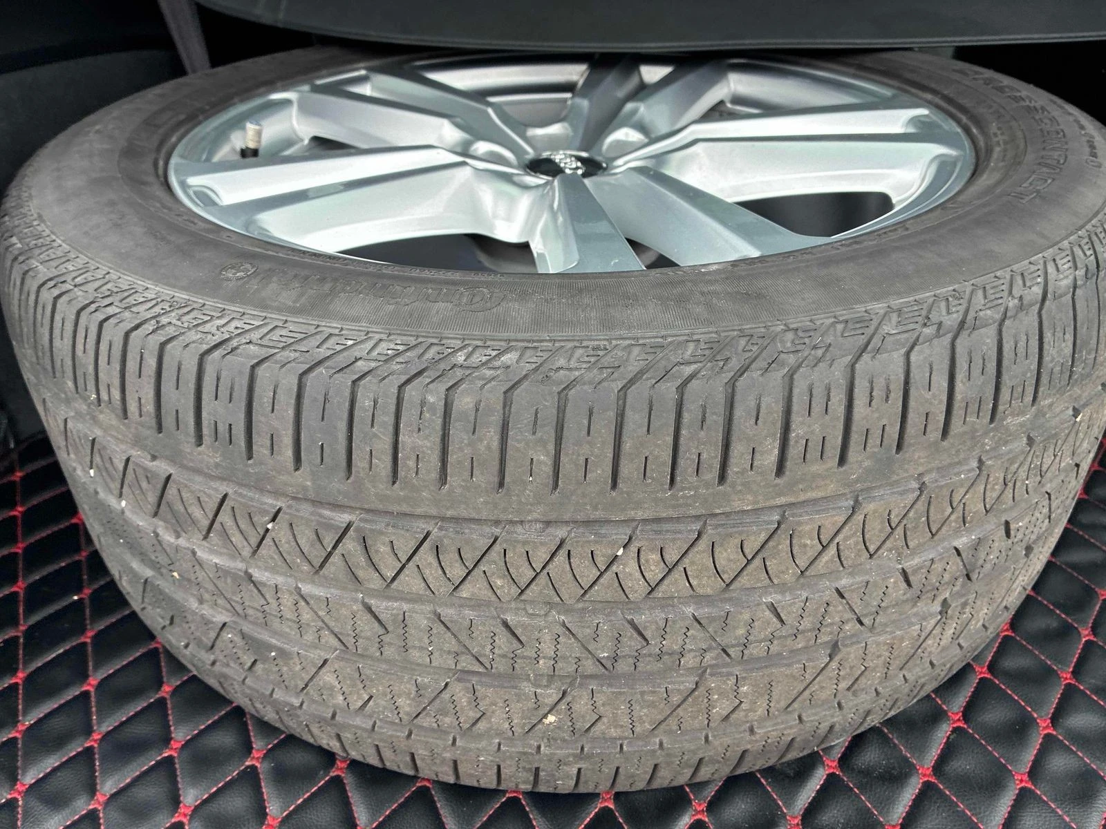 Audi Q7 TECHNIK С РЕГИСТРАЦИЯ & АВТО КРЕДИТ, снимка 13 - Автомобили и джипове - 54047307