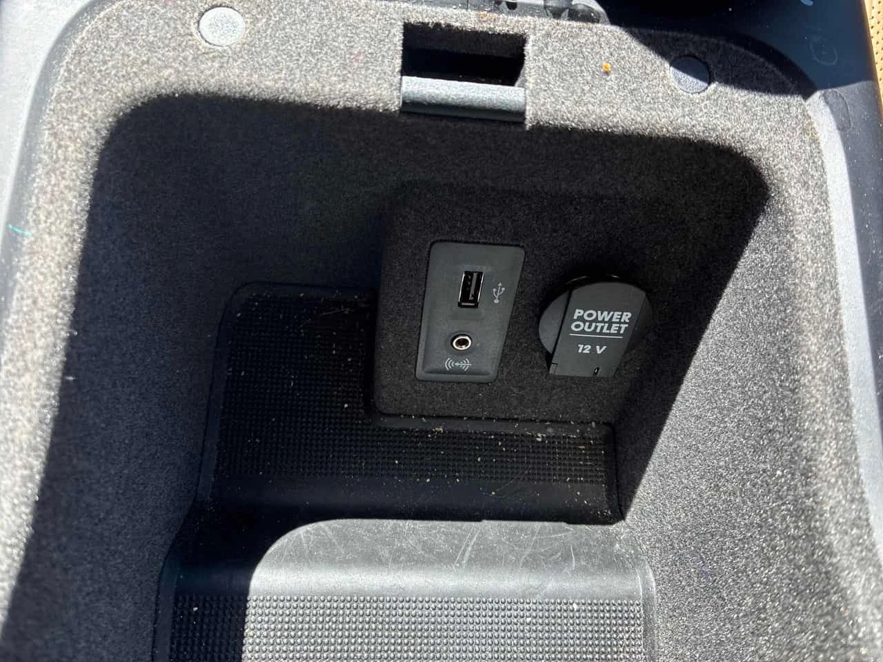 Porsche Cayenne * S * CARFAX * KEYLESS * ОБДУХВАНЕ, снимка 14 - Автомобили и джипове - 54144152