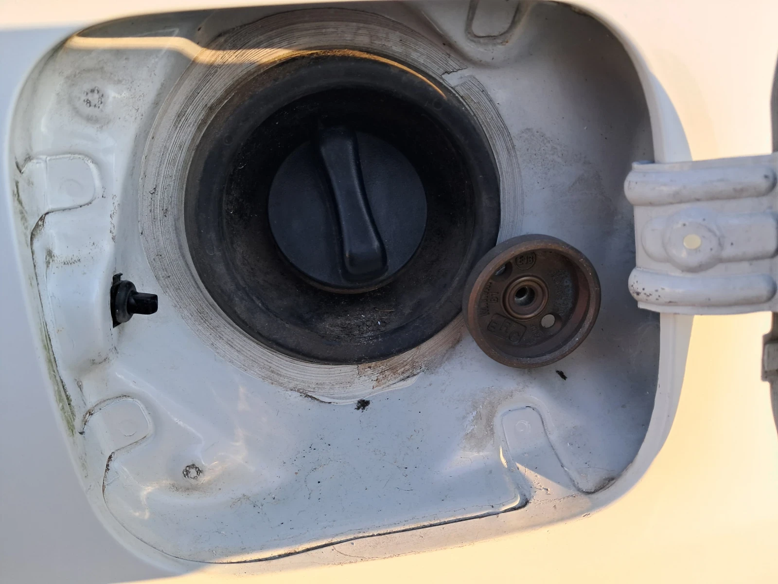 Nissan Qashqai 1.6 116 ks бензин газ, снимка 14 - Автомобили и джипове - 54489063