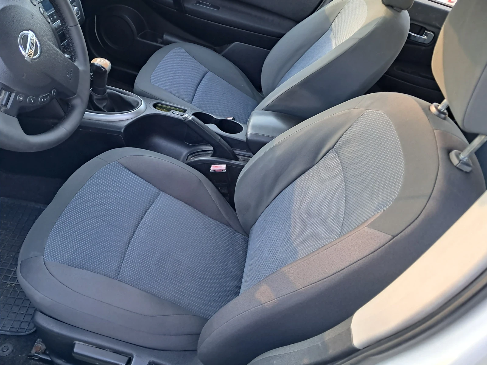 Nissan Qashqai 1.6 116 ks бензин газ, снимка 10 - Автомобили и джипове - 54489063
