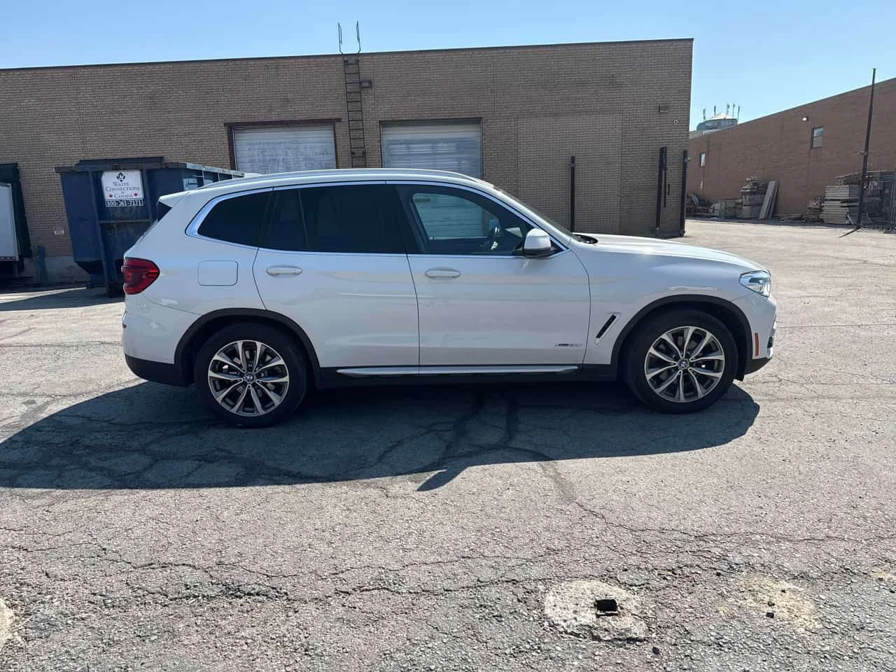 BMW X3 xDrive30i| HUD| ПАНОРАМА| ПОДГРЕВИ| CARFAX, снимка 5 - Автомобили и джипове - 54597881