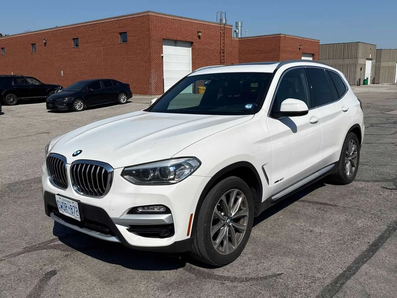 BMW X3 xDrive30i| HUD| ПАНОРАМА| ПОДГРЕВИ| CARFAX