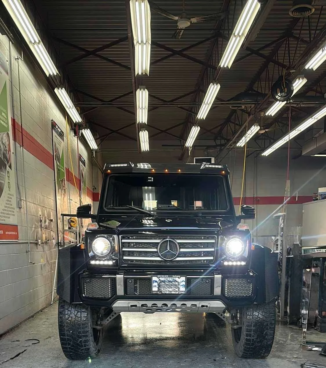 Mercedes-Benz G 500  4x4 Squared /Harman Kardon/АВТОКРЕДИТ, снимка 13 - Автомобили и джипове - 54775452