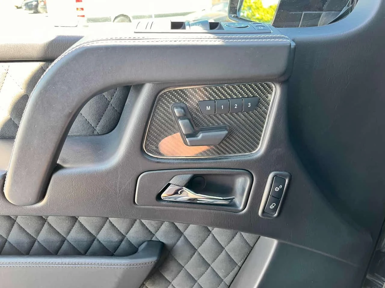 Mercedes-Benz G 500  4x4 Squared /Harman Kardon/АВТОКРЕДИТ, снимка 10 - Автомобили и джипове - 54775452