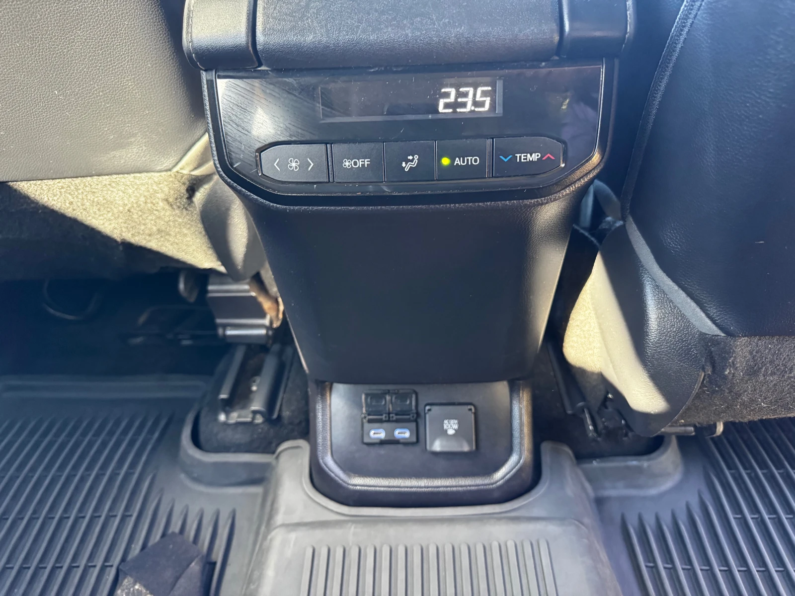 Toyota Highlander 3.5-295* LIMITED* 4x4, снимка 12 - Автомобили и джипове - 54962996