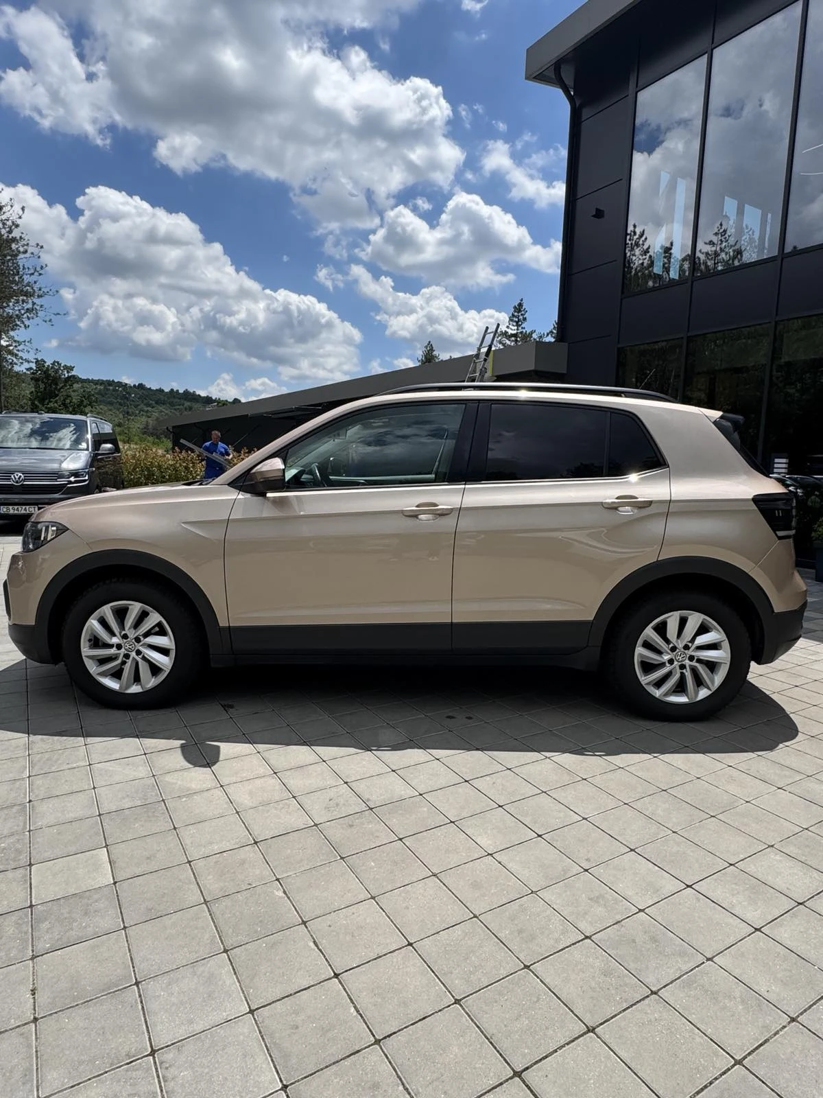VW T-Cross, снимка 4 - Автомобили и джипове - 55012354