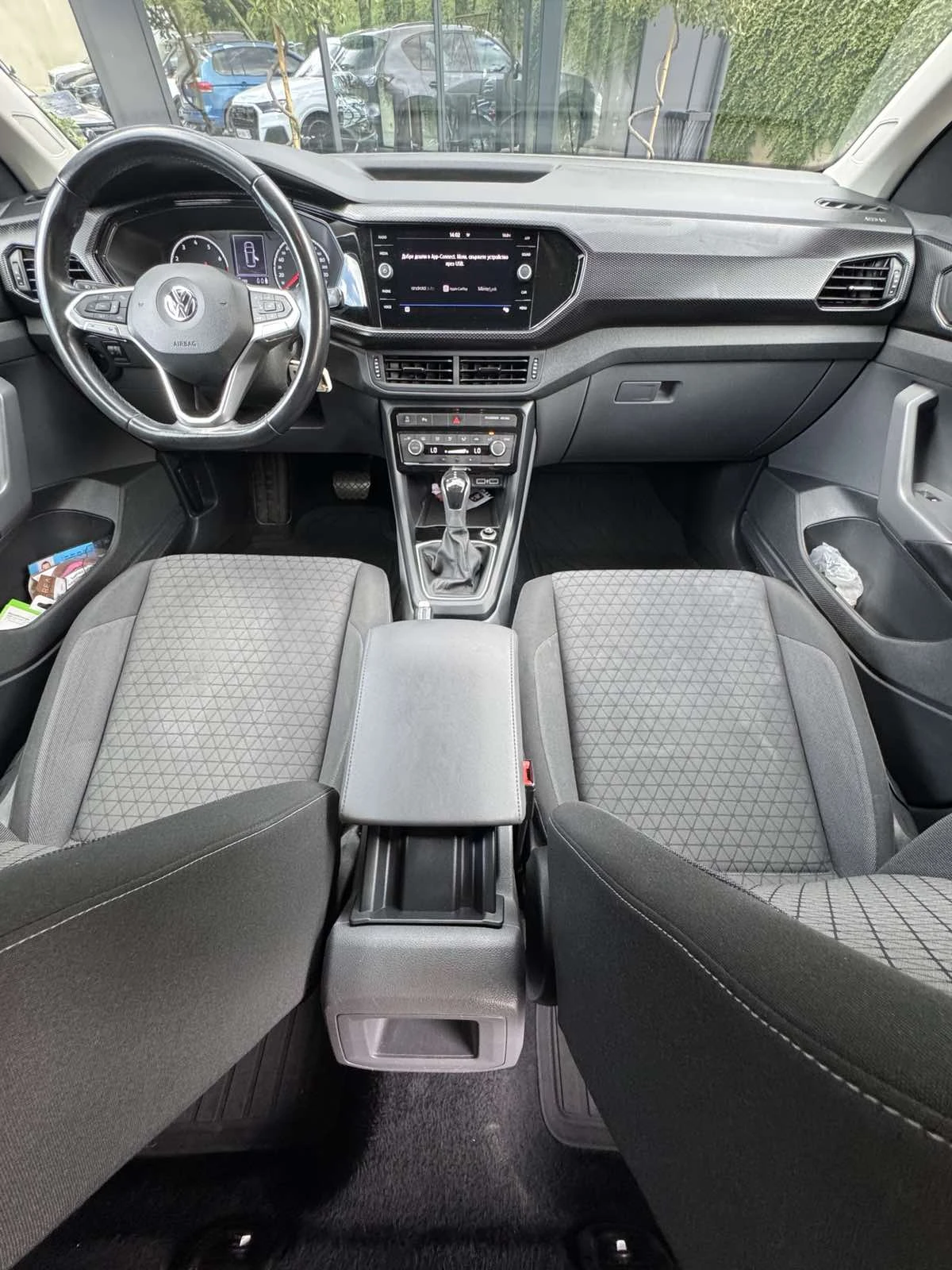 VW T-Cross, снимка 13 - Автомобили и джипове - 55012354