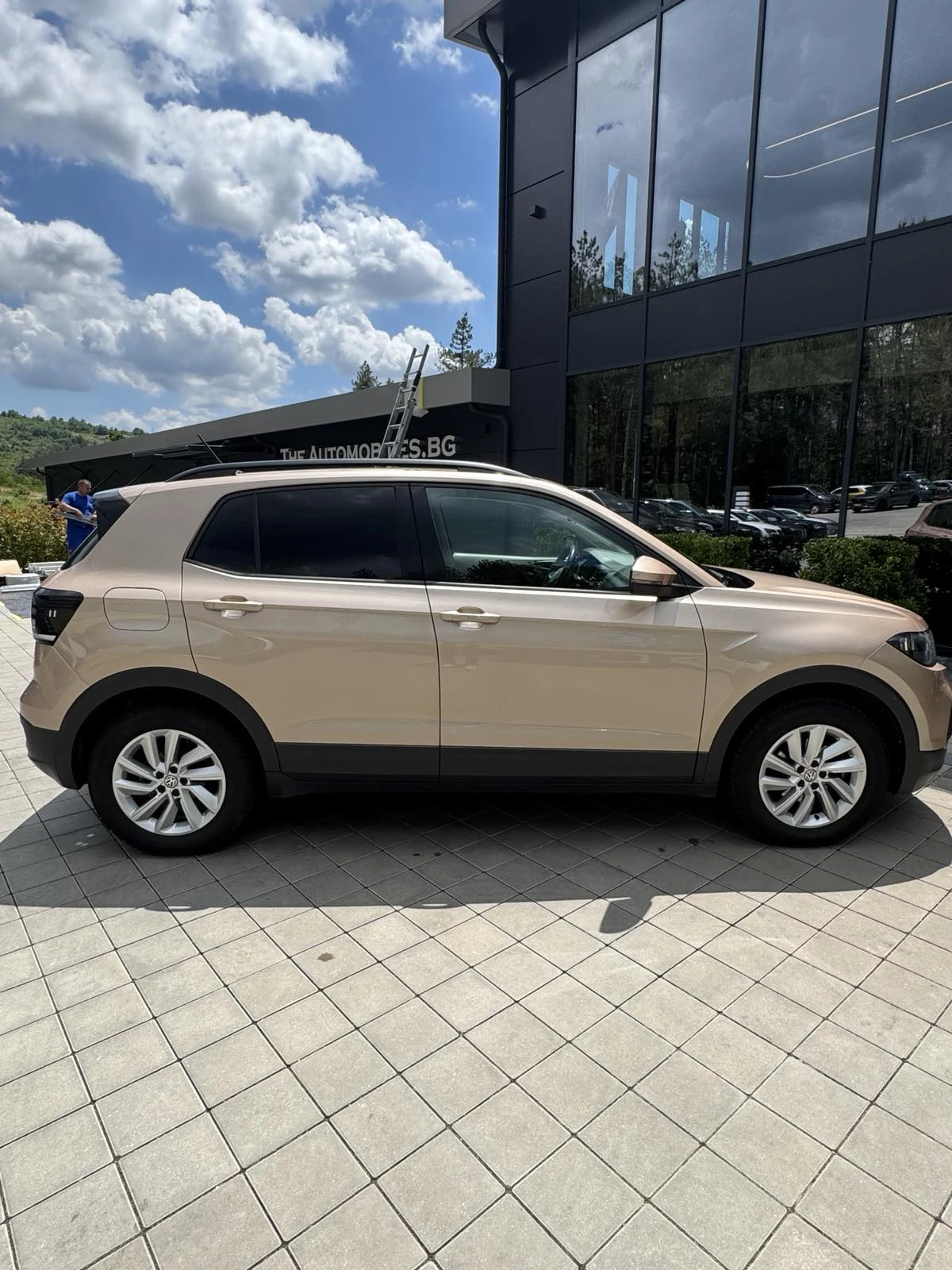 VW T-Cross, снимка 8 - Автомобили и джипове - 55012354