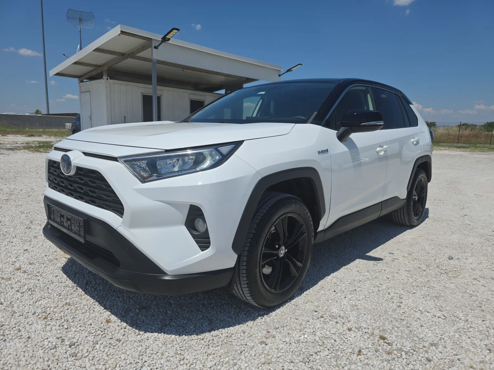 Toyota Rav4 4х4 Hibrid 222ps, снимка 3 - Автомобили и джипове - 55047468