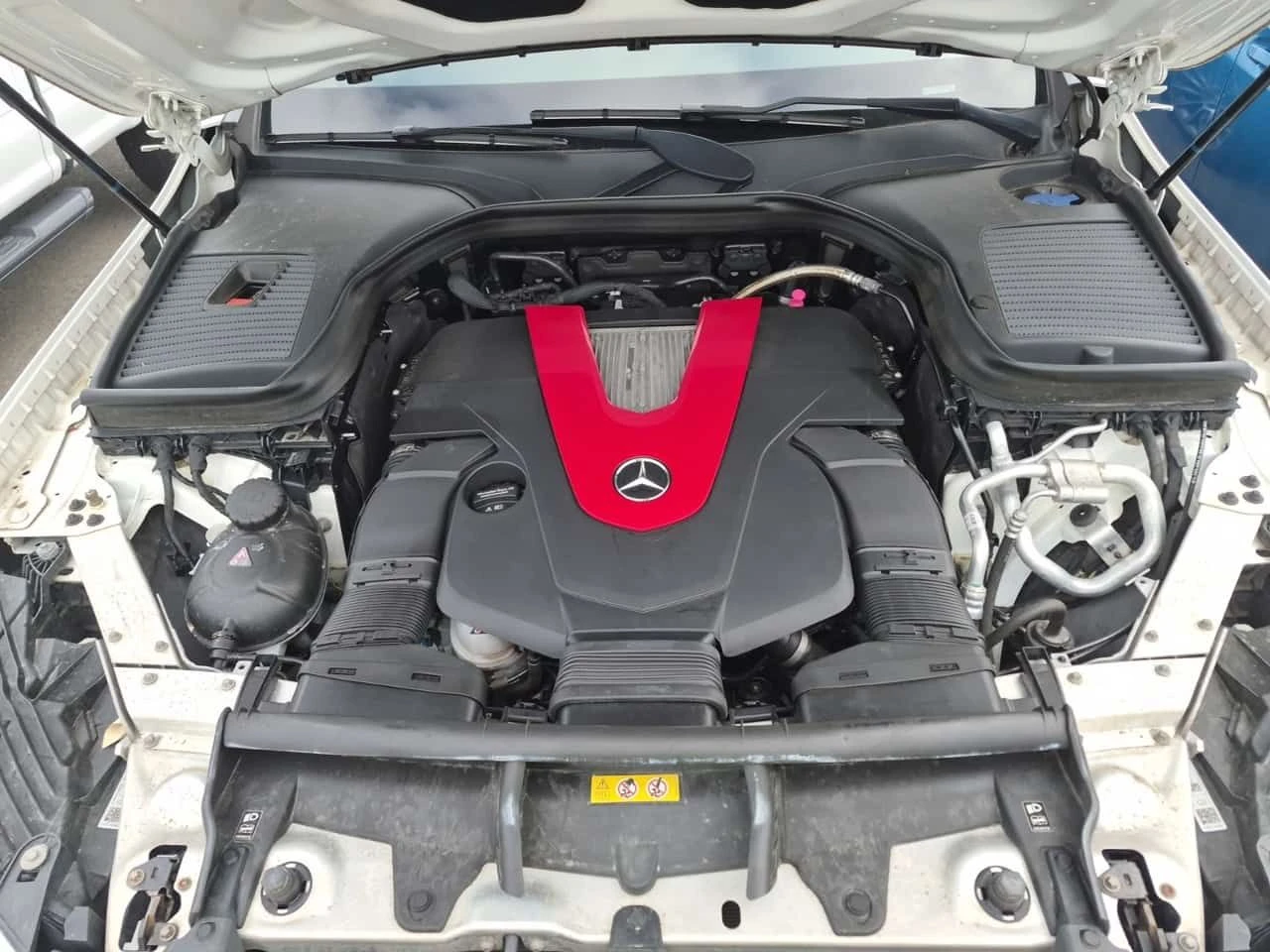 Mercedes-Benz GLC 43 AMG * CARFAX * 63k km * , снимка 16 - Автомобили и джипове - 55175482