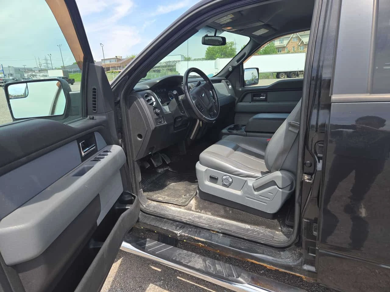 Ford F150 * 4WD SuperCrew * АВТОКРЕДИТ* , снимка 5 - Автомобили и джипове - 55606735