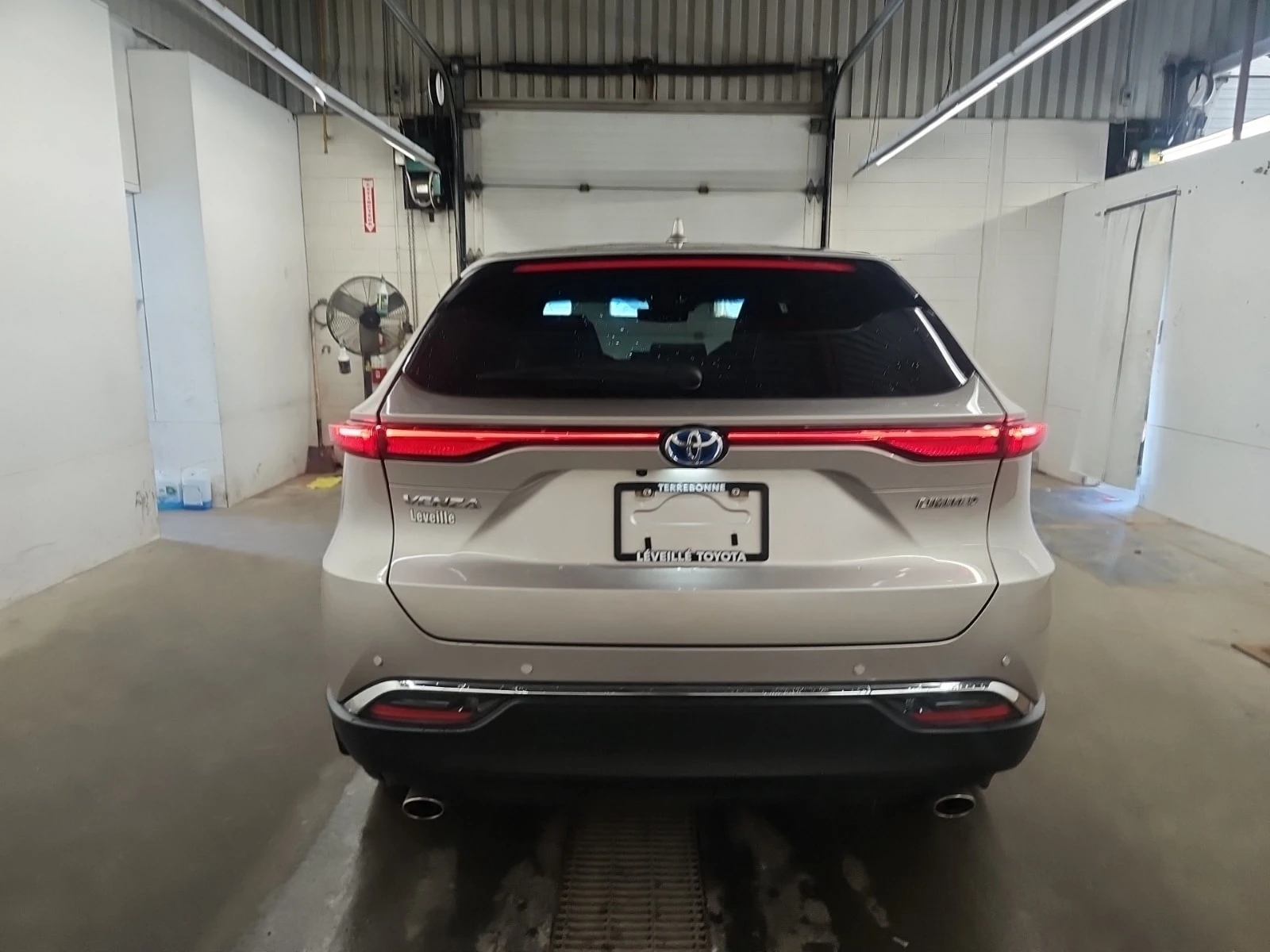 Toyota Venza * HYBRID LIMITED * AWD * CARFAX * , снимка 5 - Автомобили и джипове - 55920067