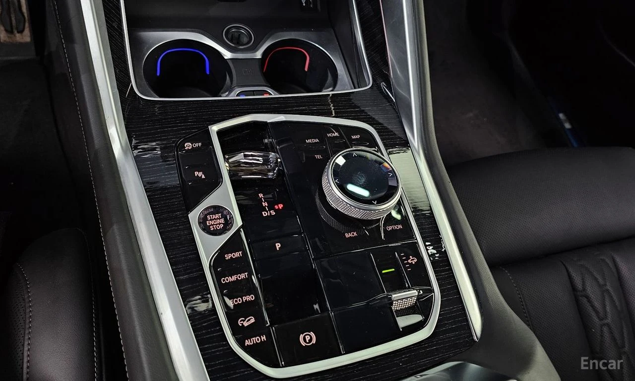 BMW X6 30d* M SPORT* SHADOWLINE* HARMAN* ХЕДЪП* КРАЙНА ЦЕ, снимка 14 - Автомобили и джипове - 56295052