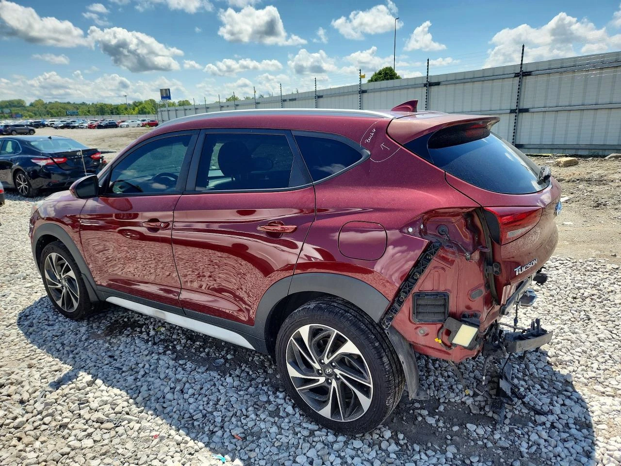 Hyundai Tucson 2.4l Sport, снимка 2 - Автомобили и джипове - 56511210