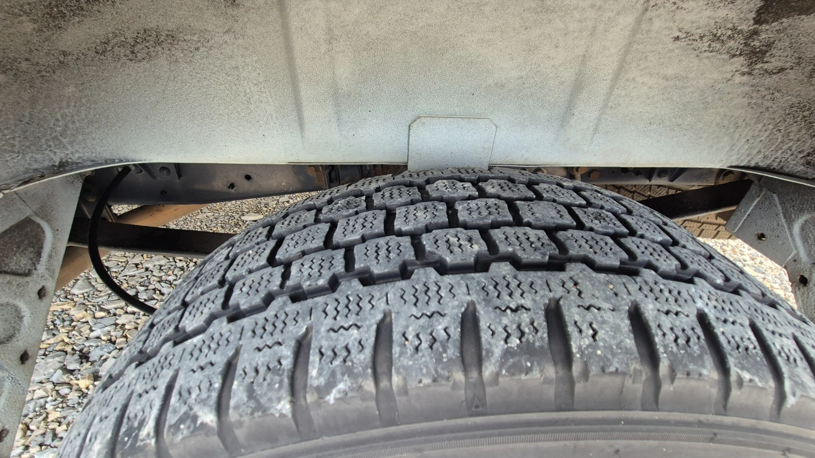 Iveco Daily 35s16* HI-MATIC* КЛИМАТРОНИК* , снимка 15 - Бусове и автобуси - 53989814
