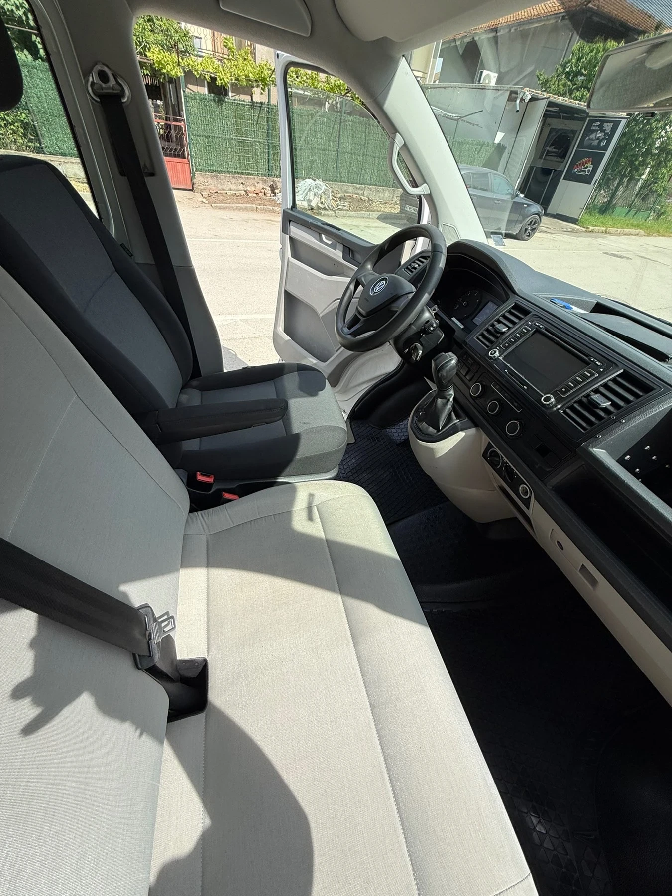 VW Transporter 2.0 TDI, снимка 15 - Бусове и автобуси - 55059400