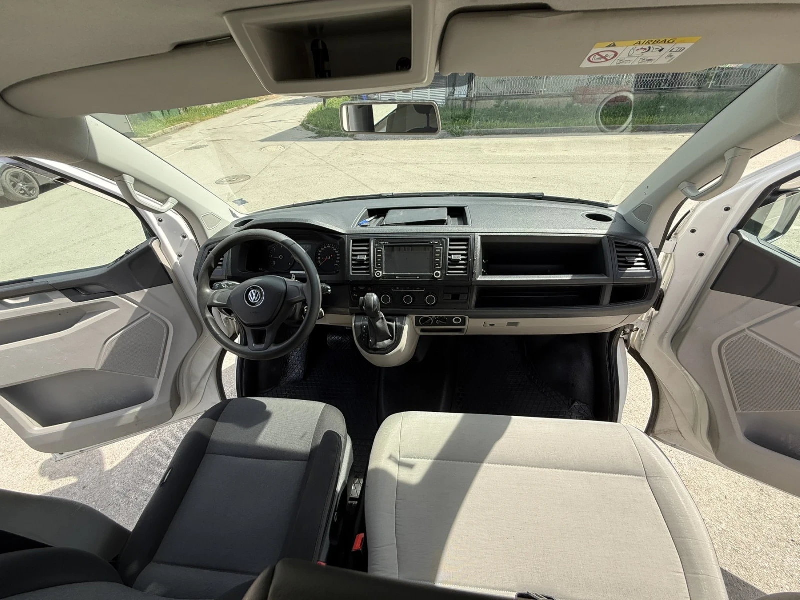 VW Transporter 2.0 TDI, снимка 14 - Бусове и автобуси - 55059400